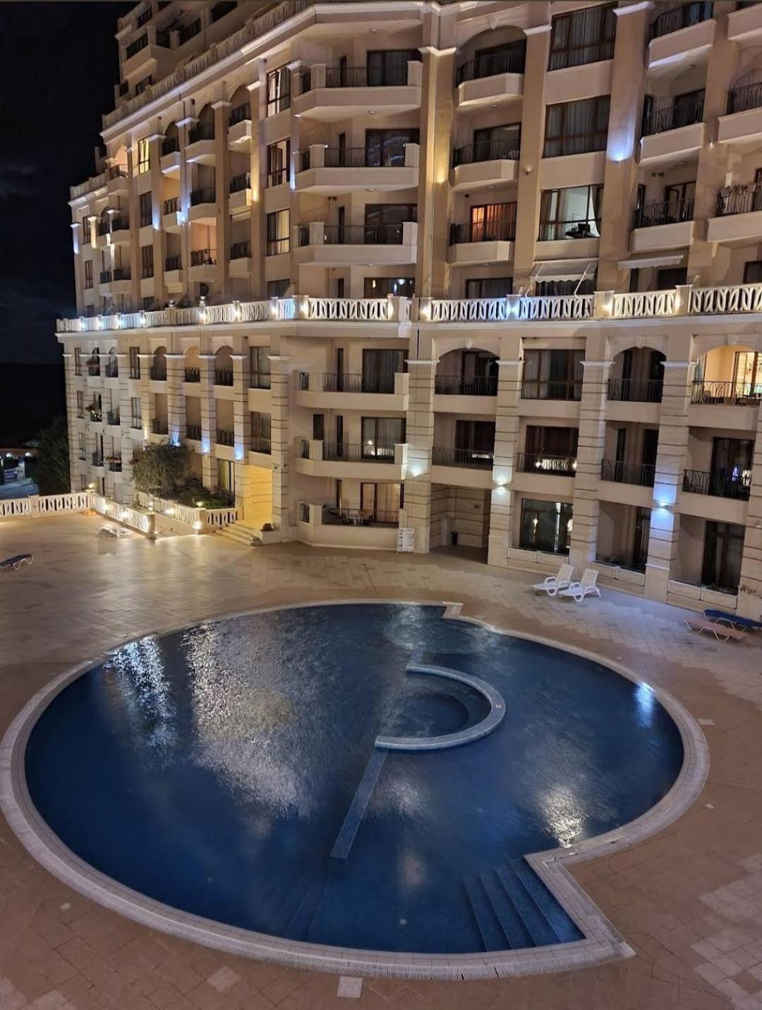 Cabacum Beach Residence Апартамент Голубая Лагуна 瓦爾納 外观 照片